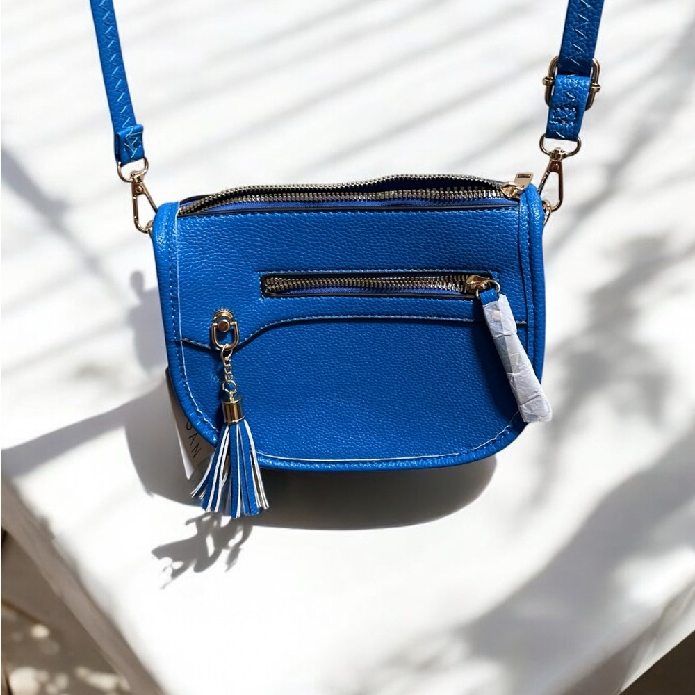 Stylish Blue Crossbody Bag